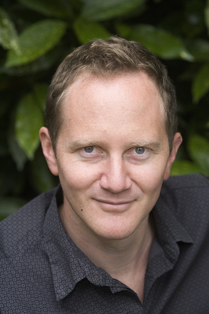 Chris Cleave